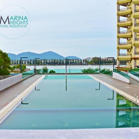 Marina Heights Hotel Residences Lumut Luaran gambar