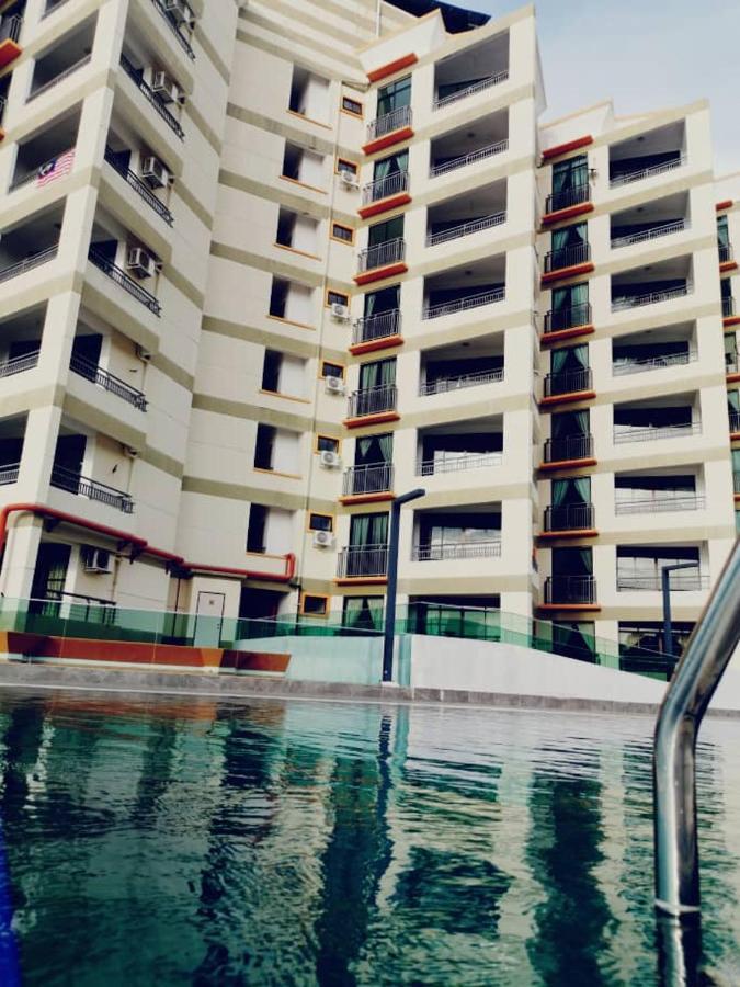 Marina Heights Hotel Residences Lumut Luaran gambar