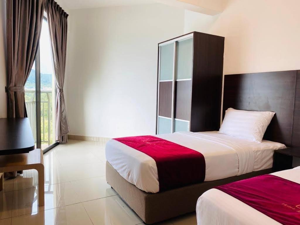Marina Heights Hotel Residences Lumut Luaran gambar